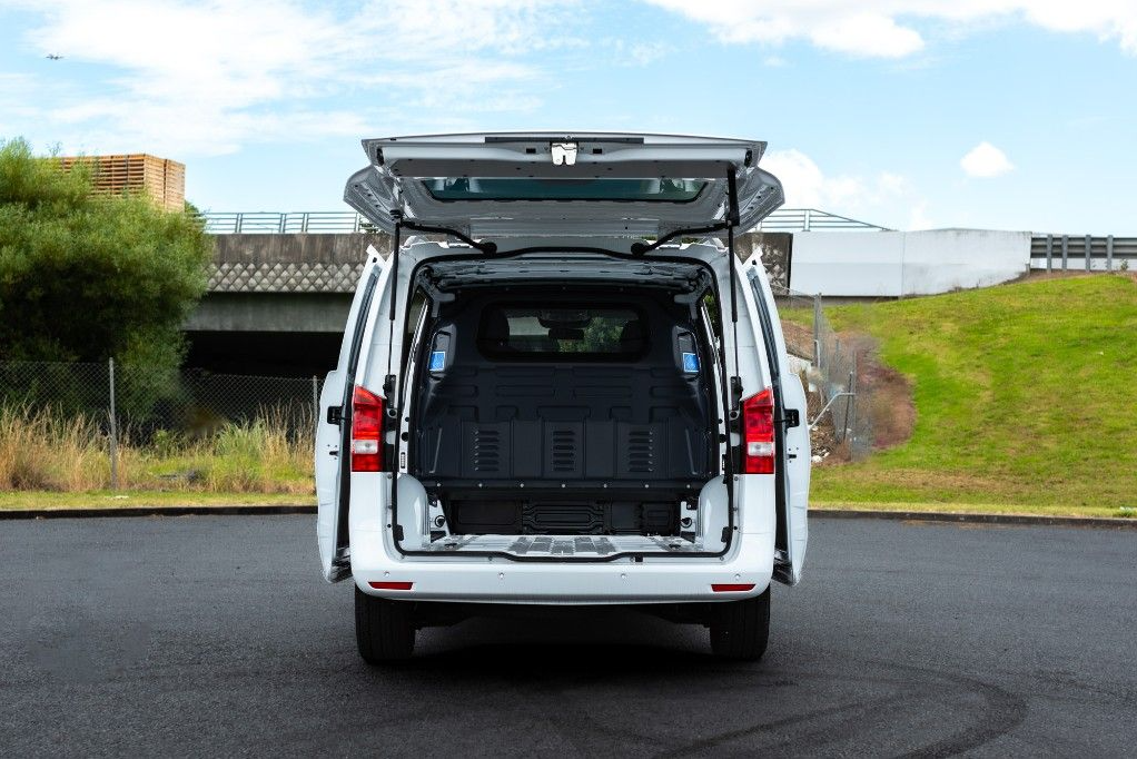 2025 Mercedes-Benz eVito 112 Panel Van MWB FWD