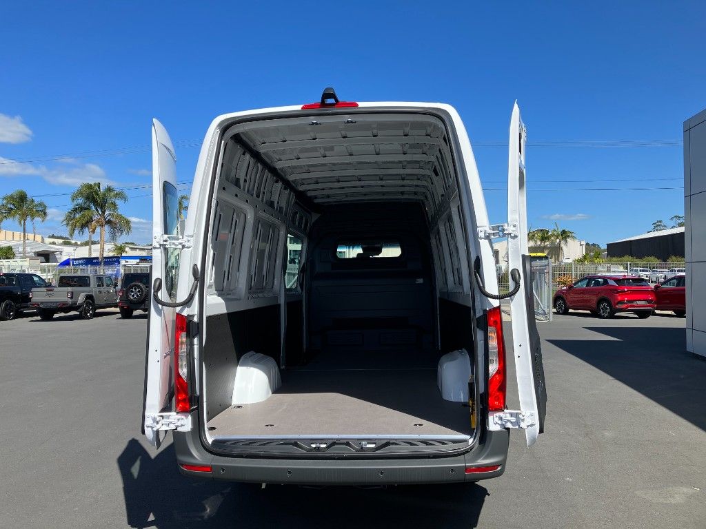 2023 Mercedes-Benz Sprinter 419 LWB