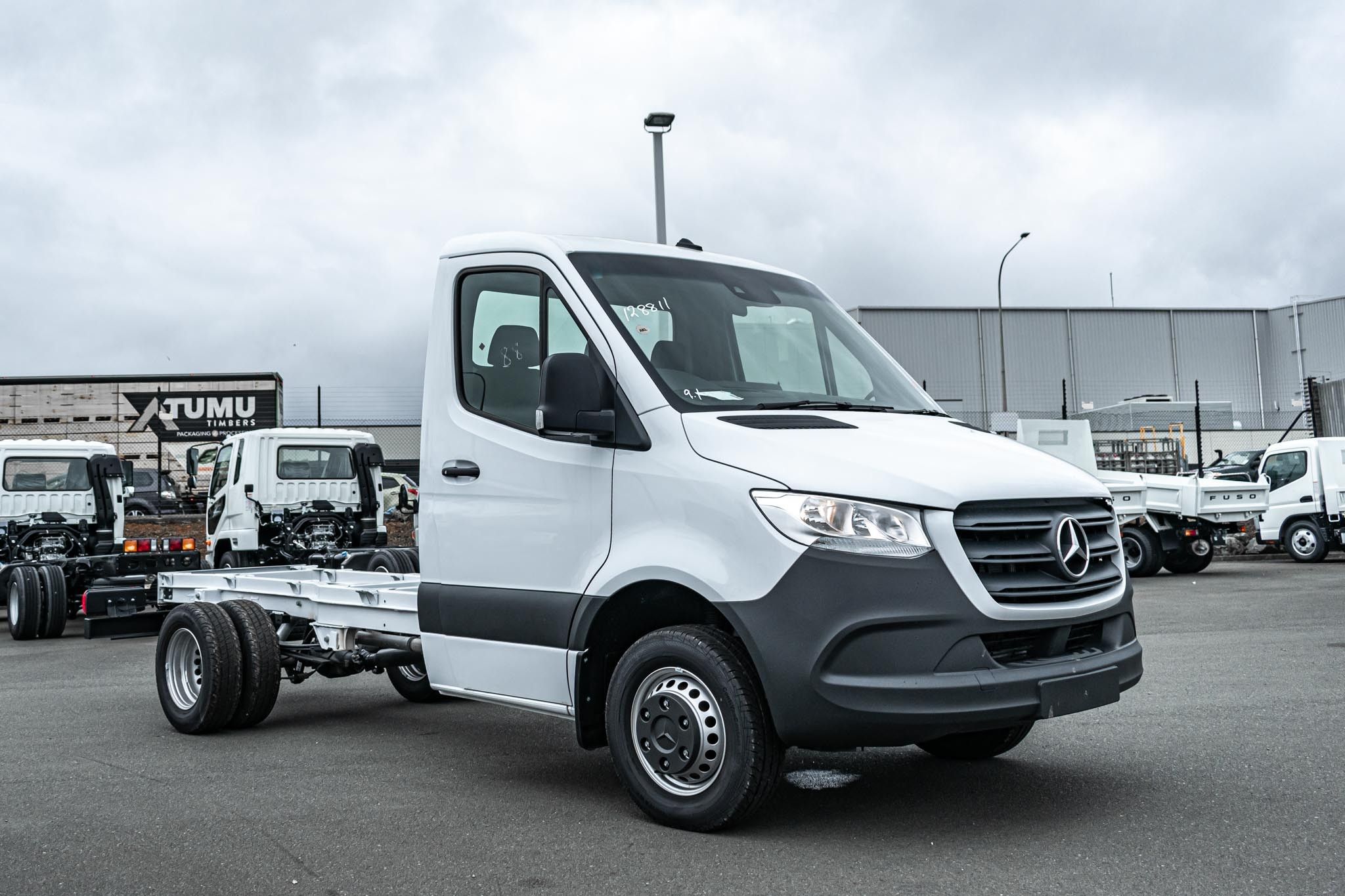 2025 Mercedes-Benz Sprinter 516 MWB Cab Chassis 
