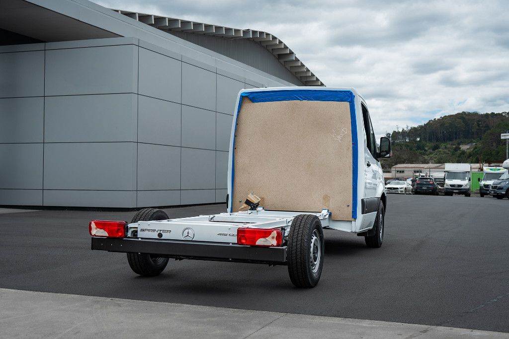 2025 Sprinter 415 FWD Camper Chassis 