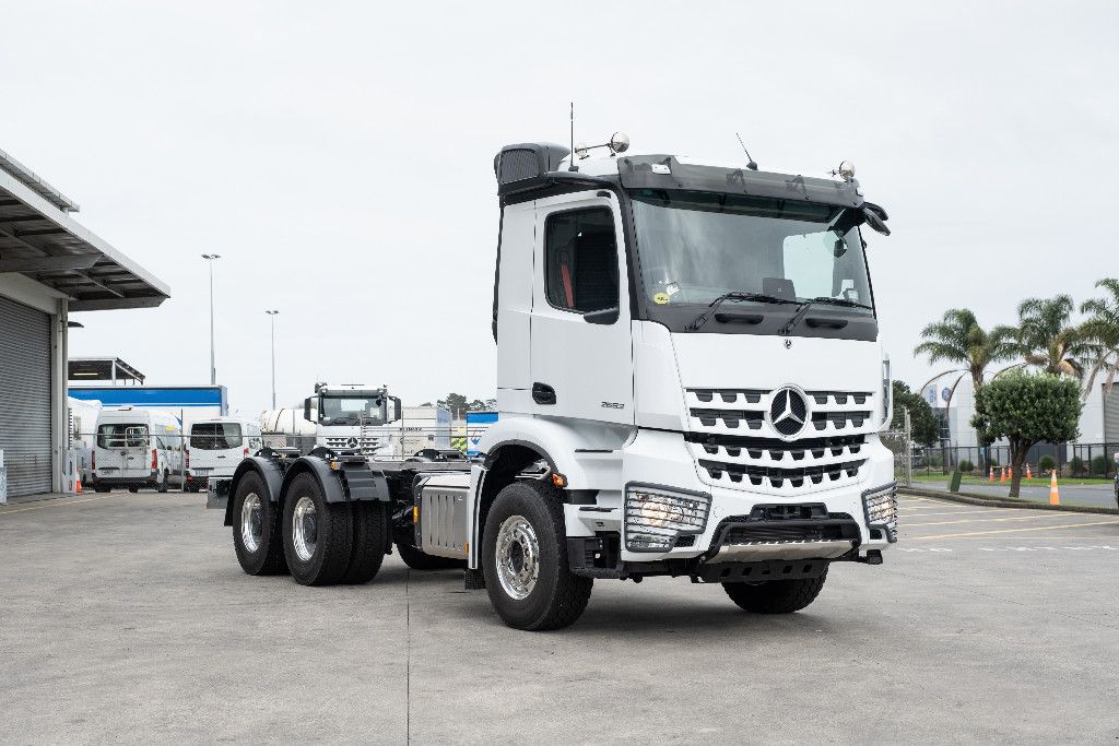 2023 Mercedes-Benz Arocs5 2653K 6x4 M Tipper