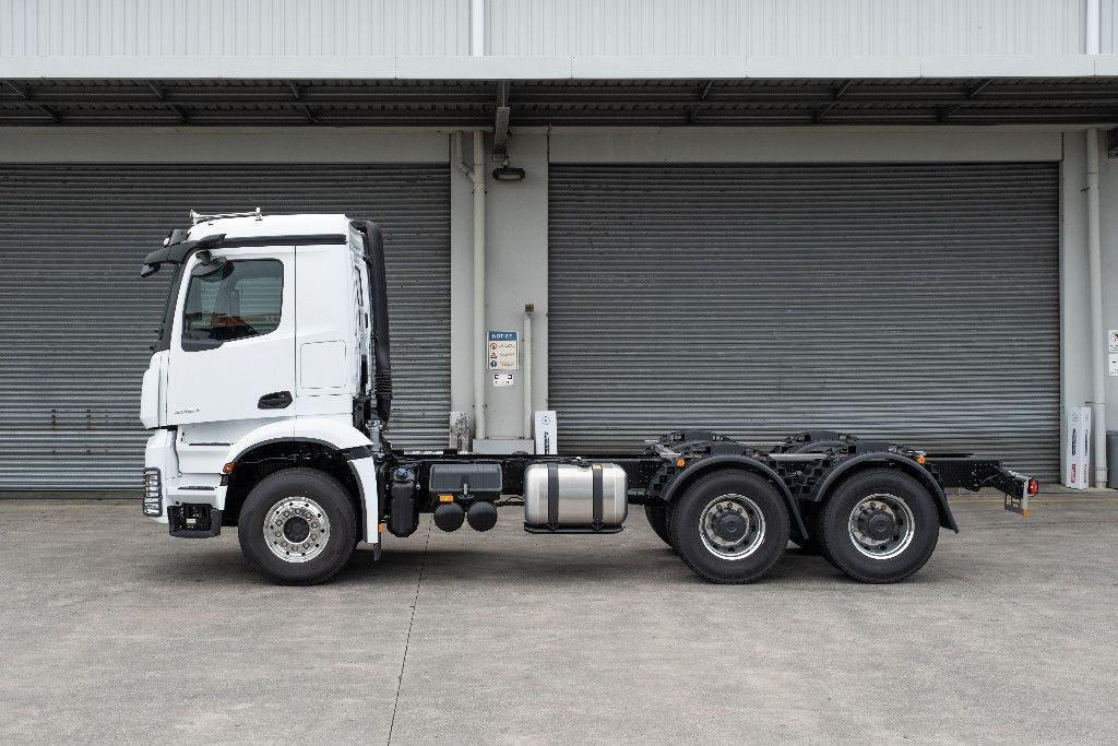 2023 Mercedes-Benz Arocs5 2653K 6x4 M Tipper