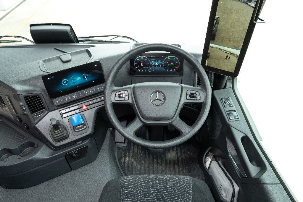 2023 Mercedes-Benz Arocs5 2653K 6x4 M Tipper