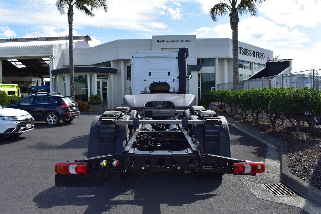 2025 Mercedes-Benz Arocs5 3253L 8x4 L Classic Cab