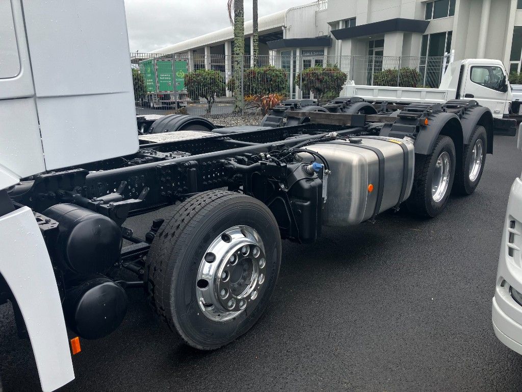 2025 Mercedes-Benz Arocs 3258 ClassicSpace L-Cab