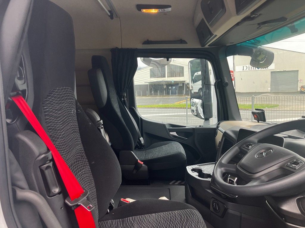 2025 Mercedes-Benz Arocs 3258 ClassicSpace L-Cab