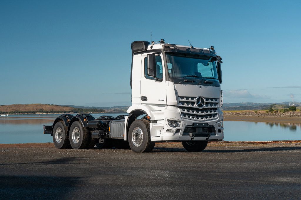 2025 Mercedes-Benz Arocs5 2653L 6x4 M Cab