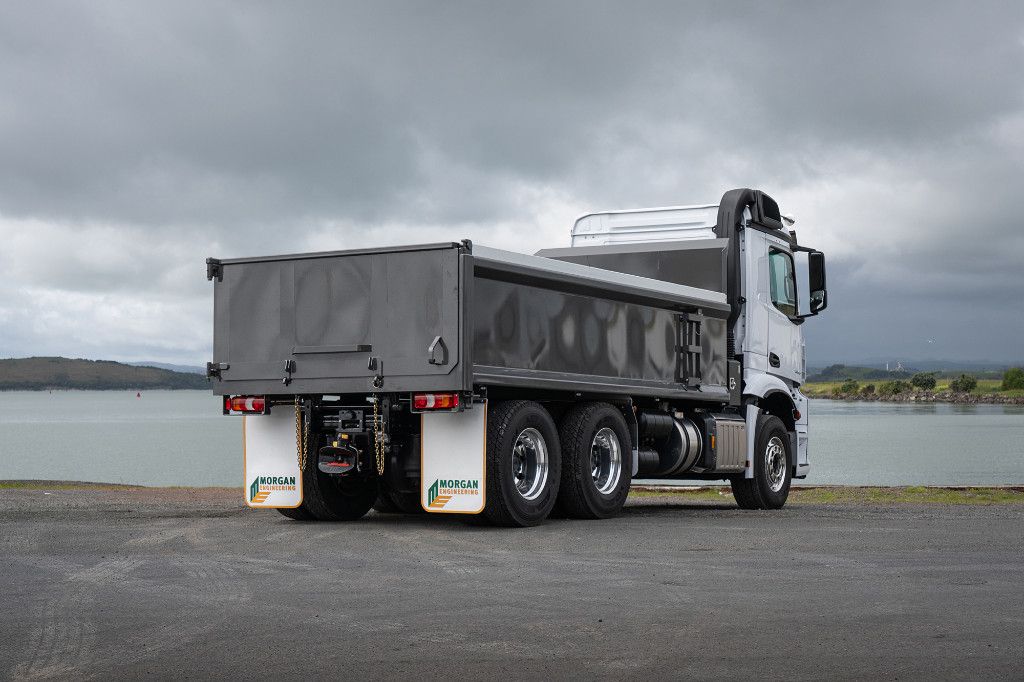 2023 Mercedes-Benz Arocs 2653L Steel Tipper 