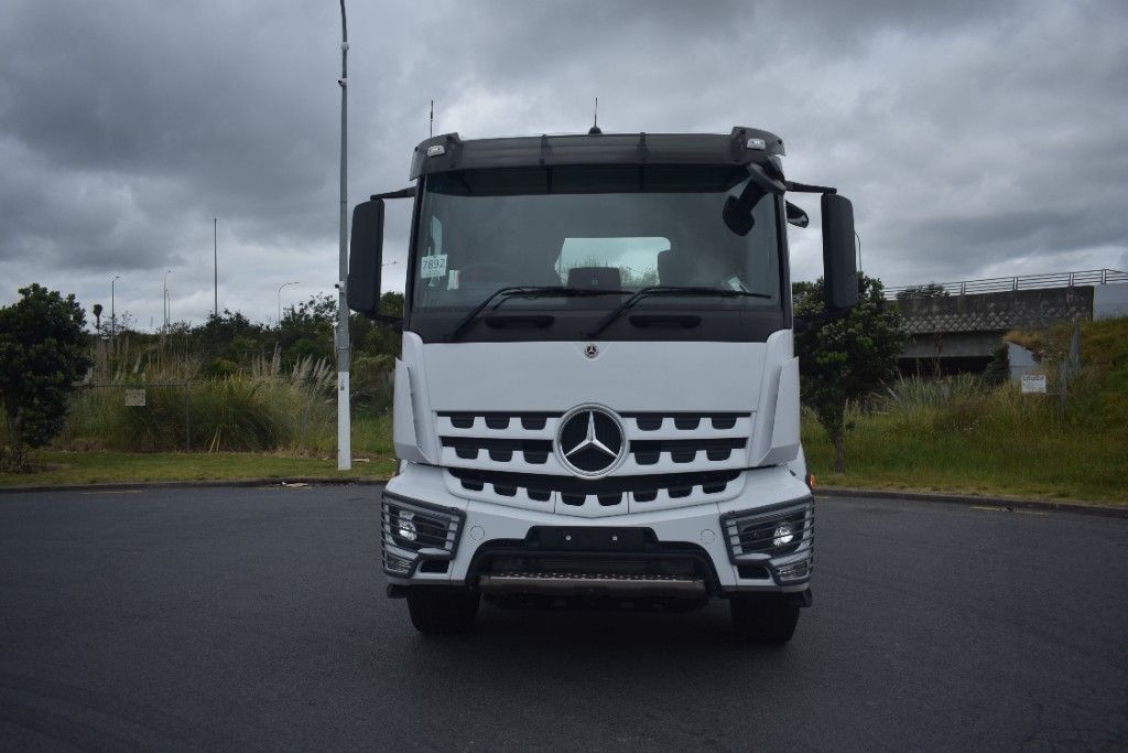 2025 Mercedes-Benz Arocs 2646 ClassicSpace M-Cab