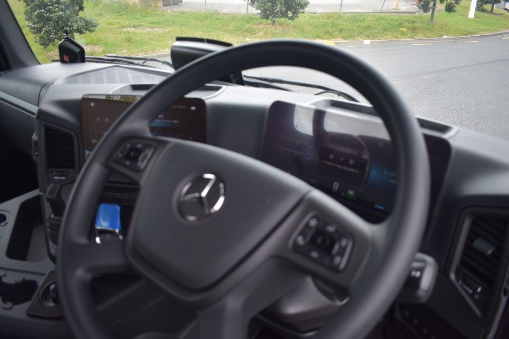 2025 Mercedes-Benz Arocs 2646 ClassicSpace M-Cab