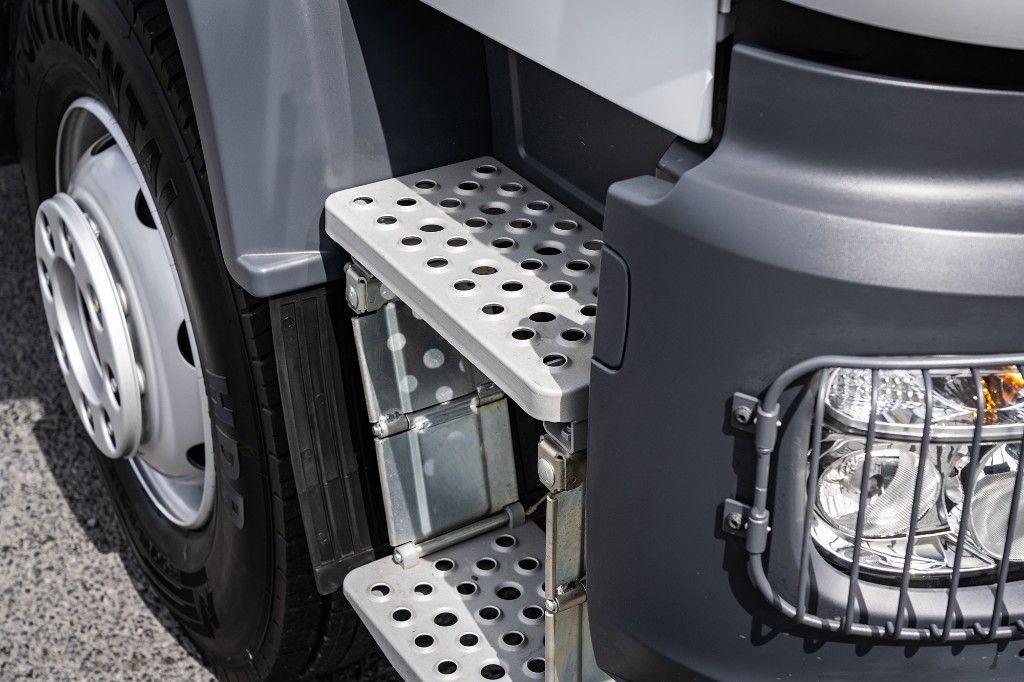 2025 Mercedes-Benz Atego 1630AK 4x4 S Cab