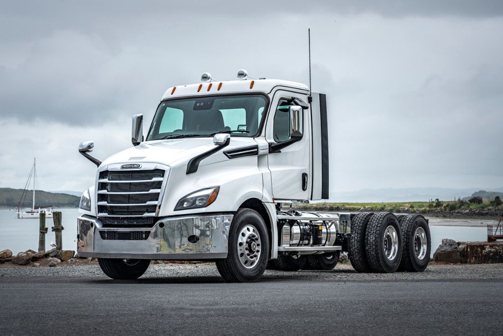 2021 Freightliner Cascadia 126 Tipper Chassis