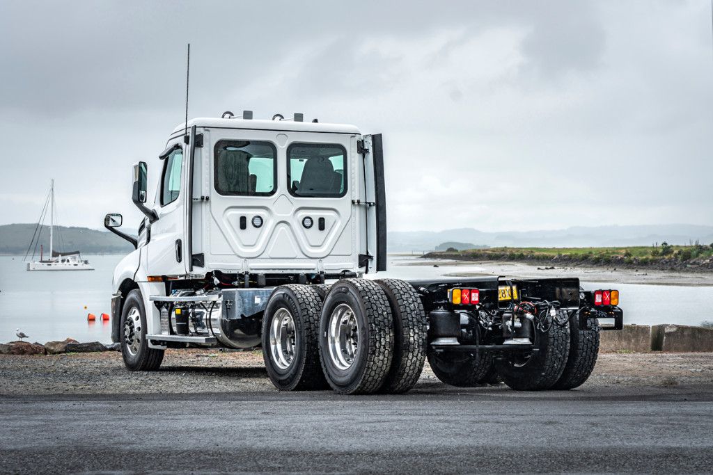 2021 Freightliner Cascadia 126 Tipper Chassis