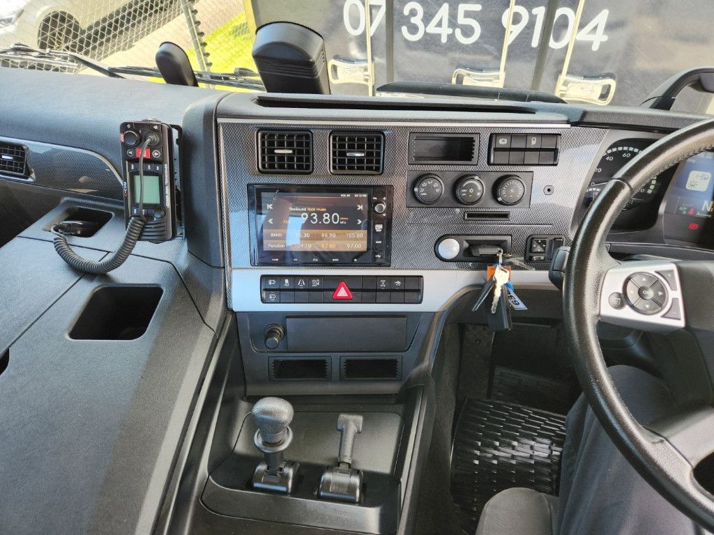 2022 FUSO SHOGUN FV2546K TRACTOR