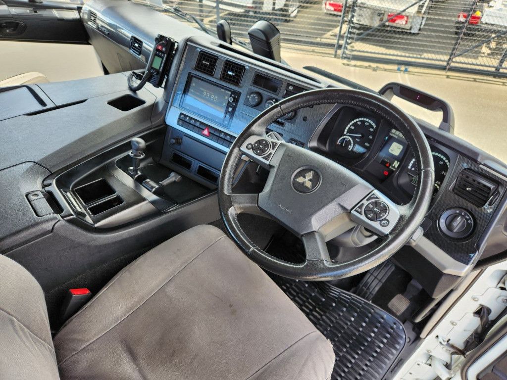 2022 FUSO SHOGUN FV2546K TRACTOR