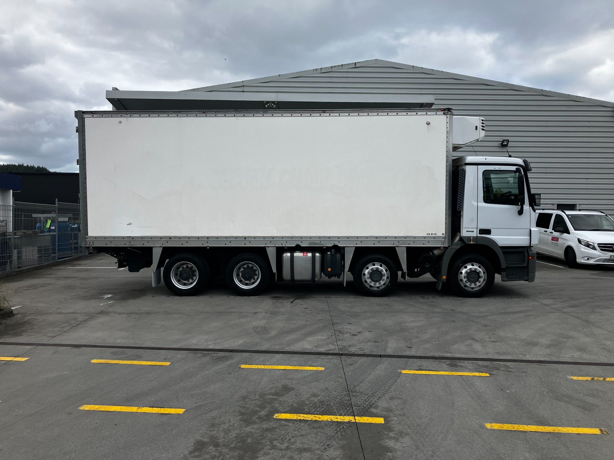 2013 Mercedes Benz Actros 3248L Chiller