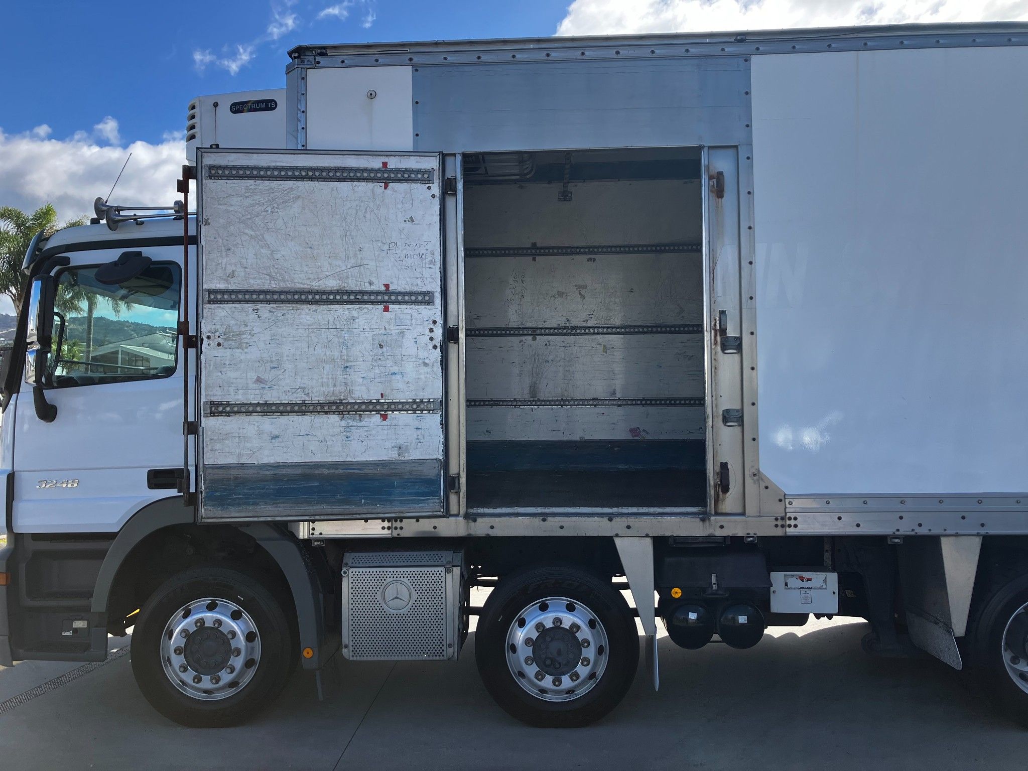 2013 Mercedes Benz Actros 3248L Chiller