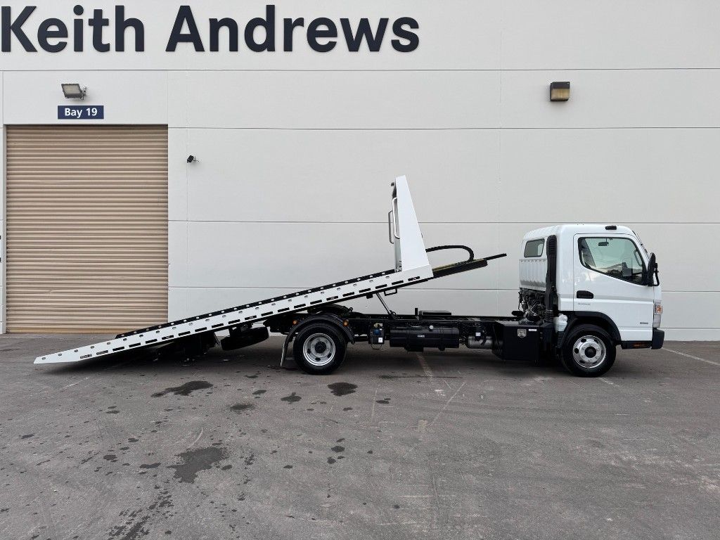 2025 FUSO Canter 918G LWB Flatdeck with Tilt Tray