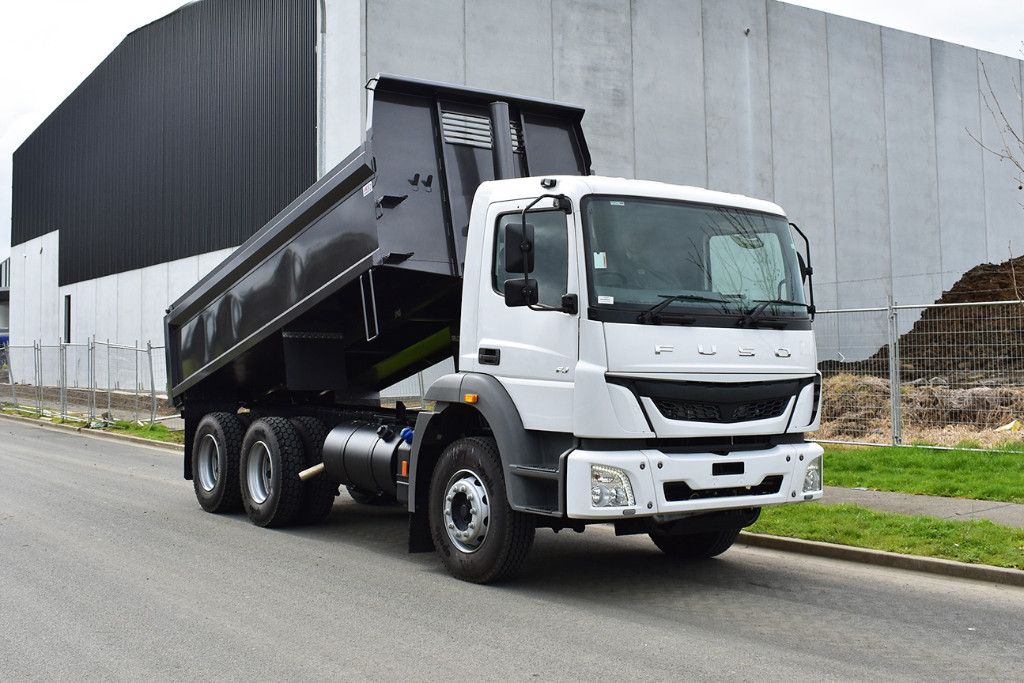 PRE REG 2025 FUSO Enduro FJ2528K Tipper 