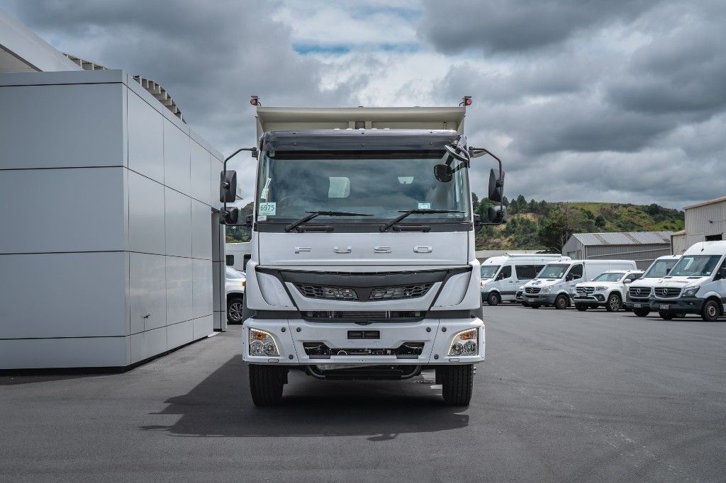 PRE REG 2025 FUSO Enduro FJ2528T Tipper 