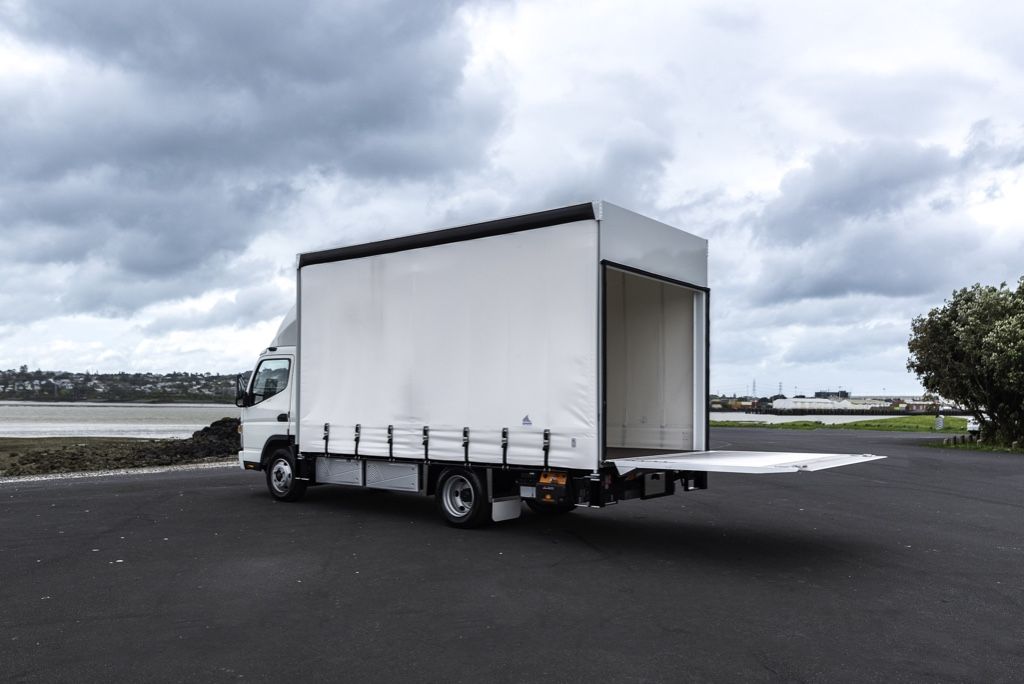 2023 eCanter Electric Curtainsider -100% EV