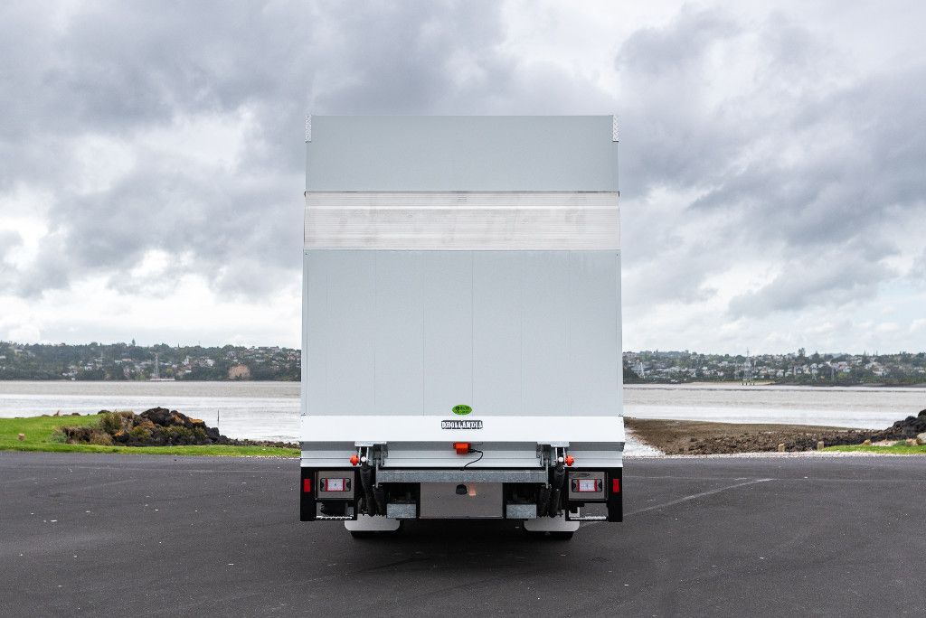 2025 FUSO eCanter Electric Curtainsider -100% EV