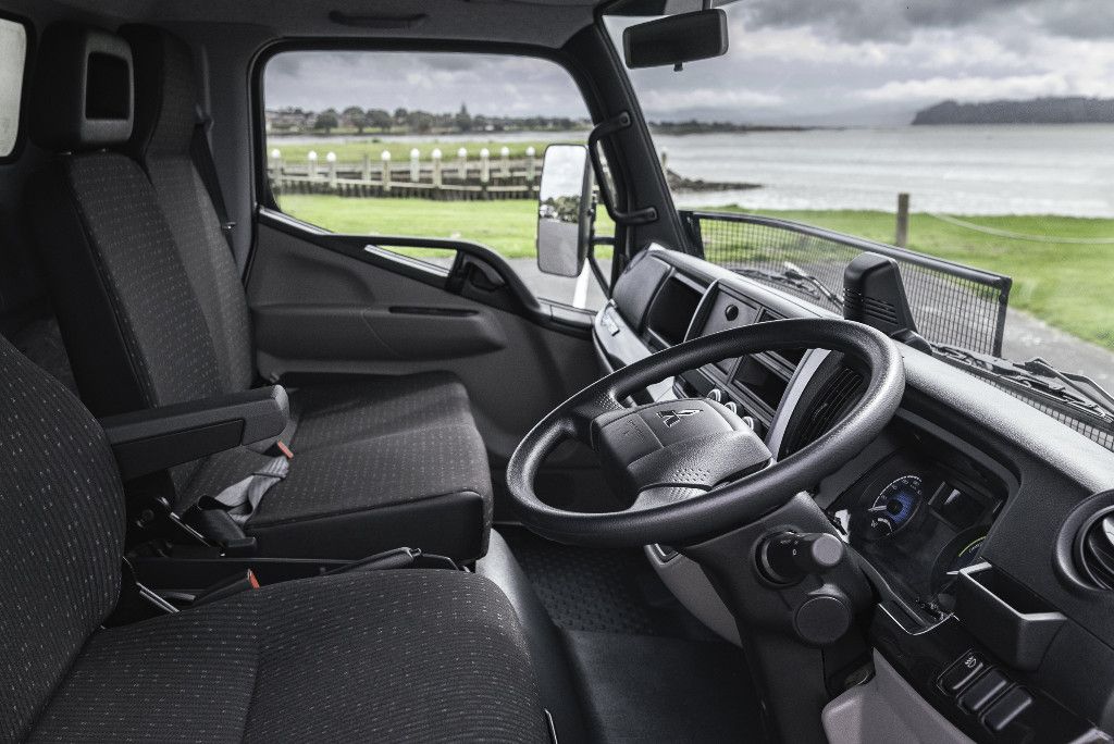 2025 FUSO eCanter Electric Curtainsider -100% EV