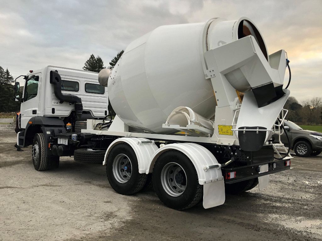 Pre Reg 2025 FUSO Enduro FJ2528K Concrete Mixer ** ON SALE NOW **