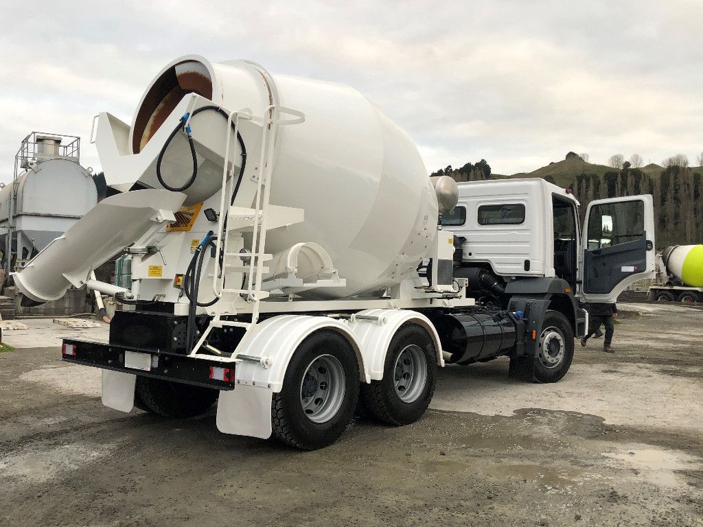 Pre Reg 2025 FUSO Enduro FJ2528K Concrete Mixer ** ON SALE NOW **