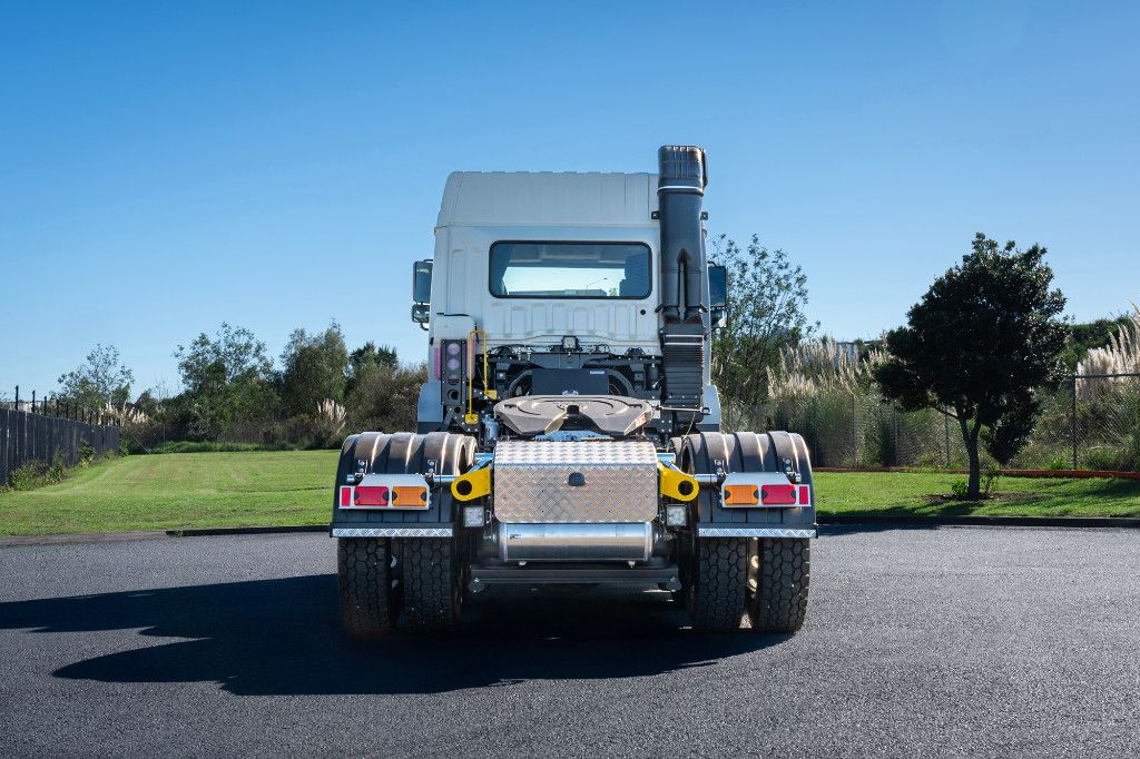 2024 FUSO Shogun FV2651J Hi Top Slider Tractor Unit