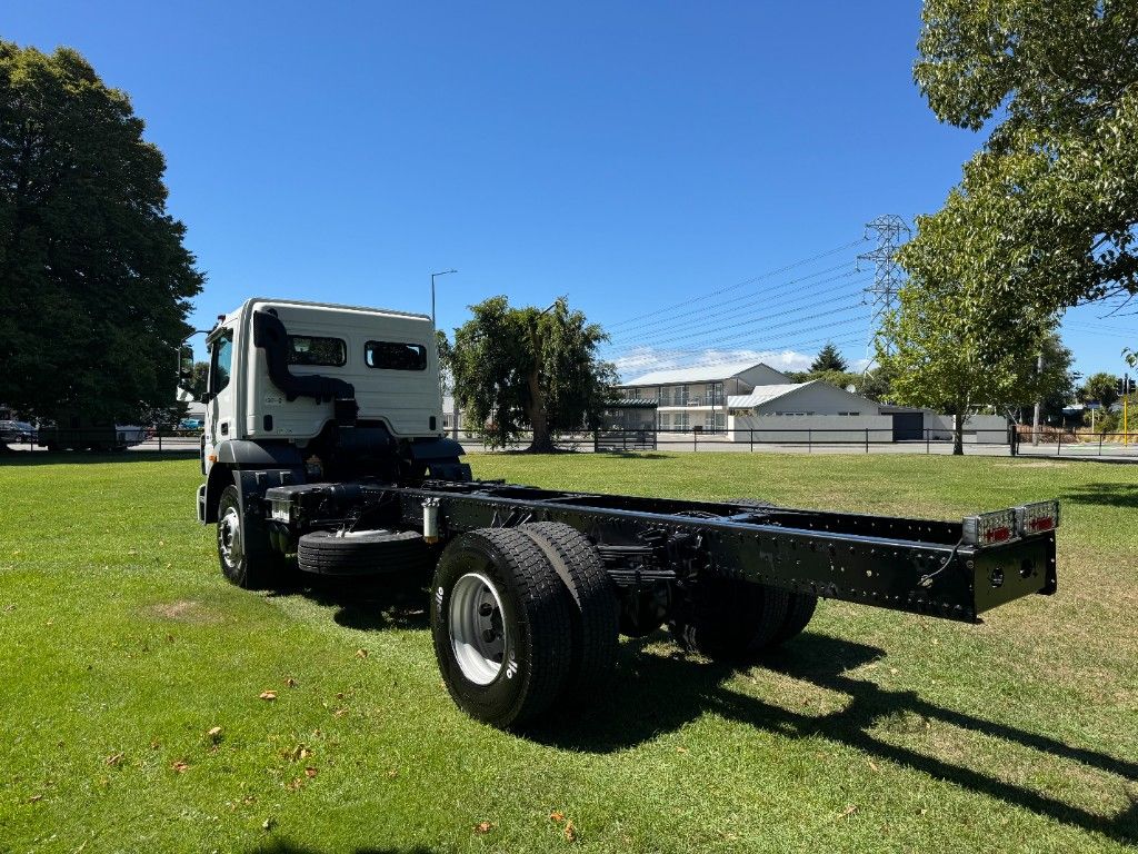 Pre Reg 2025 FUSO Enduro FJ1628L Cab & Chassis Wheelbase: 4600mm
