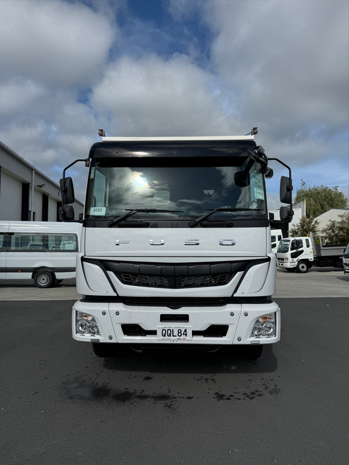 PRE-REG 2024 FUSO Enduro FJ2528T Tipper 