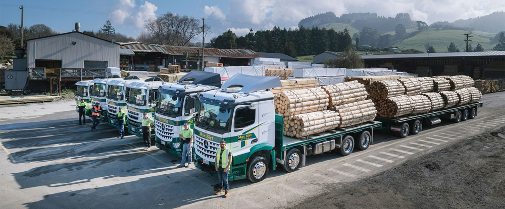 Mercedes-Benz Arocs and FUSO heavy duty trucks