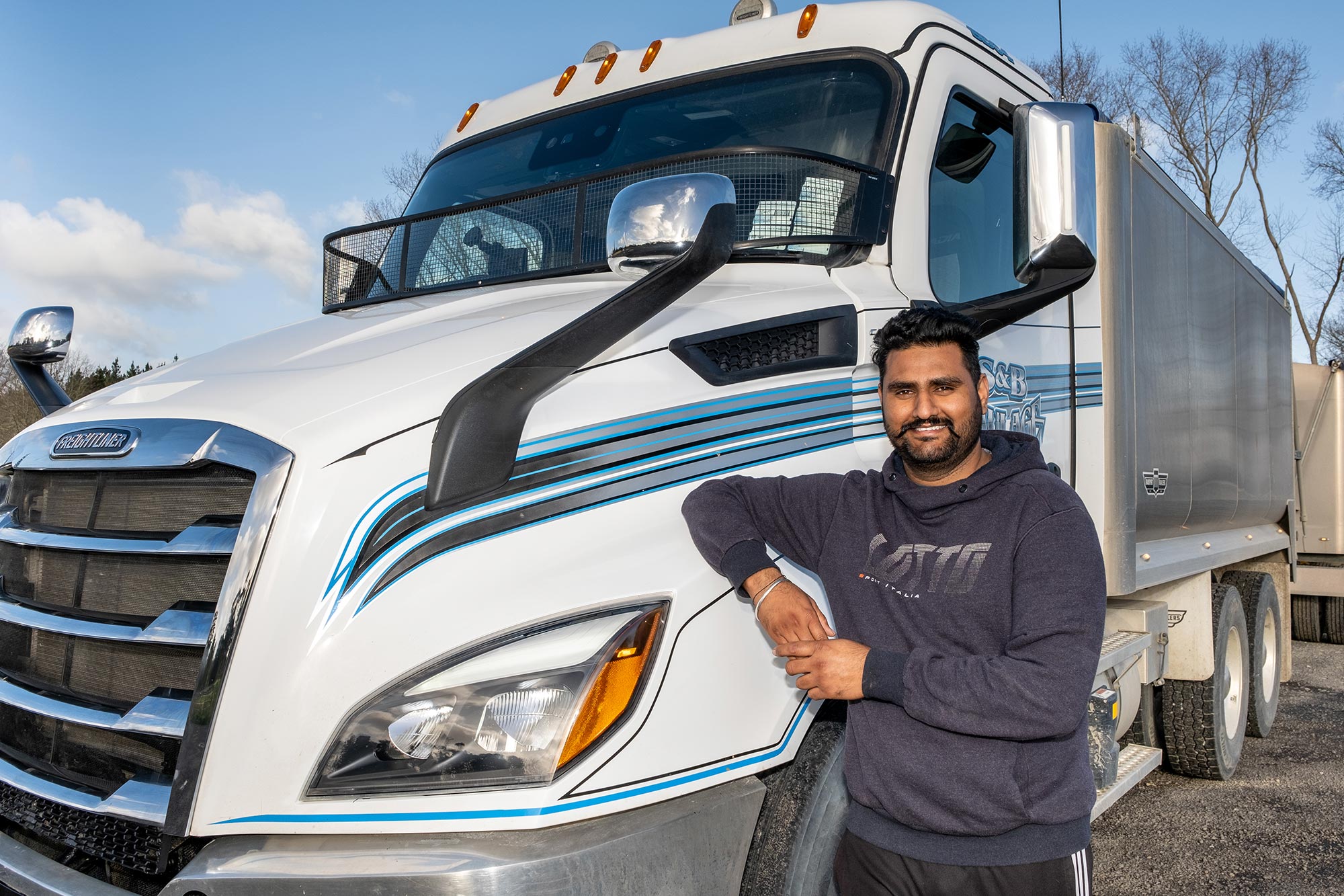 S&B Haulage is stocked with its new Freightliner Cascadia