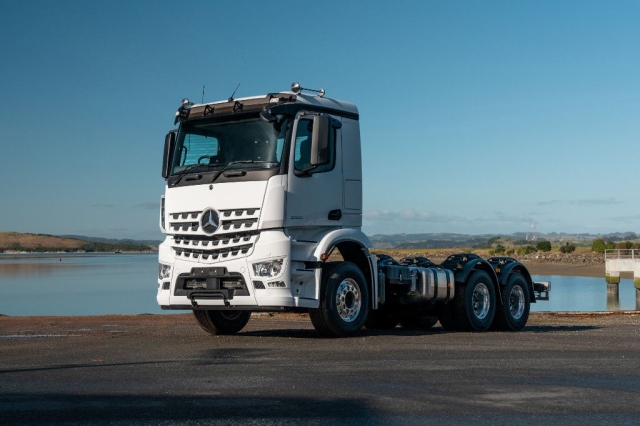 2025 Mercedes-Benz Arocs5 2653L 6x4 M Cab