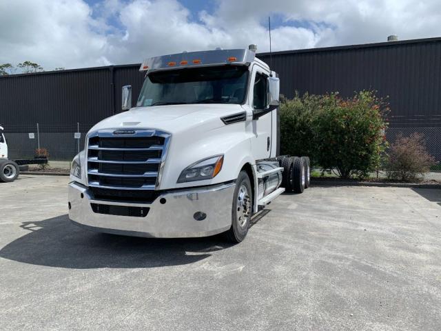 2024 Freightliner Cascadia 126 6x4 Logger Spec