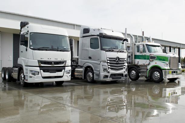 Actros Freightliner Coronado FUSO Shogun