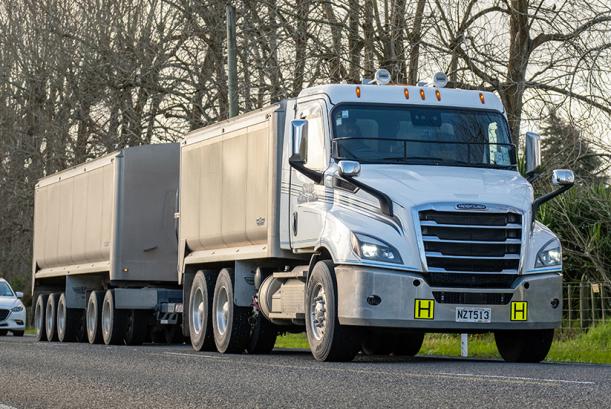 The Freightliner Cascadia 116 handles the road effortlessly 
