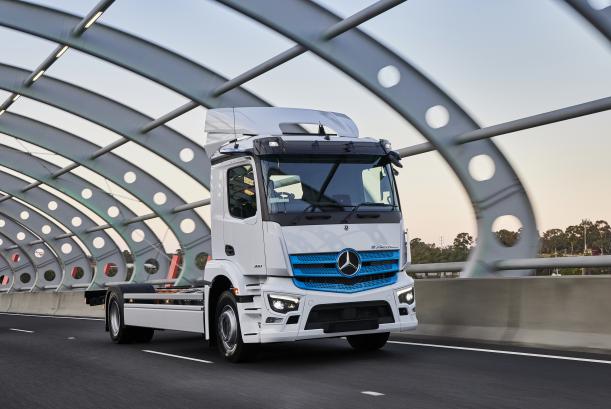 The Mercedes-Benz eActros 